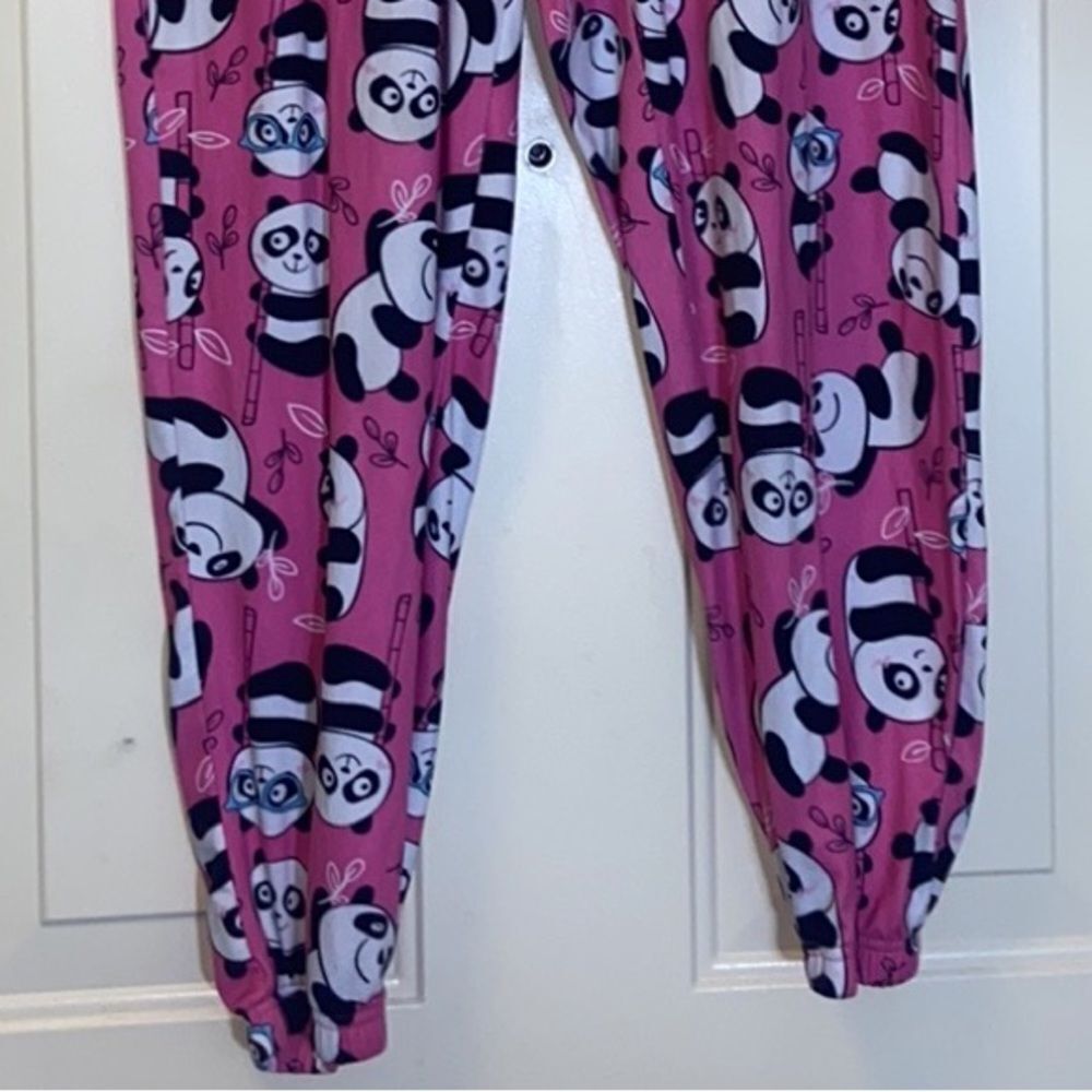 Briefly Stated Jogger Pijama Panda 🐼 Size (8-10) - Picture 10 of 11